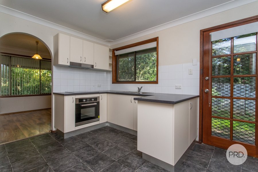 132 Hawkesbury Road SPRINGWOOD 3