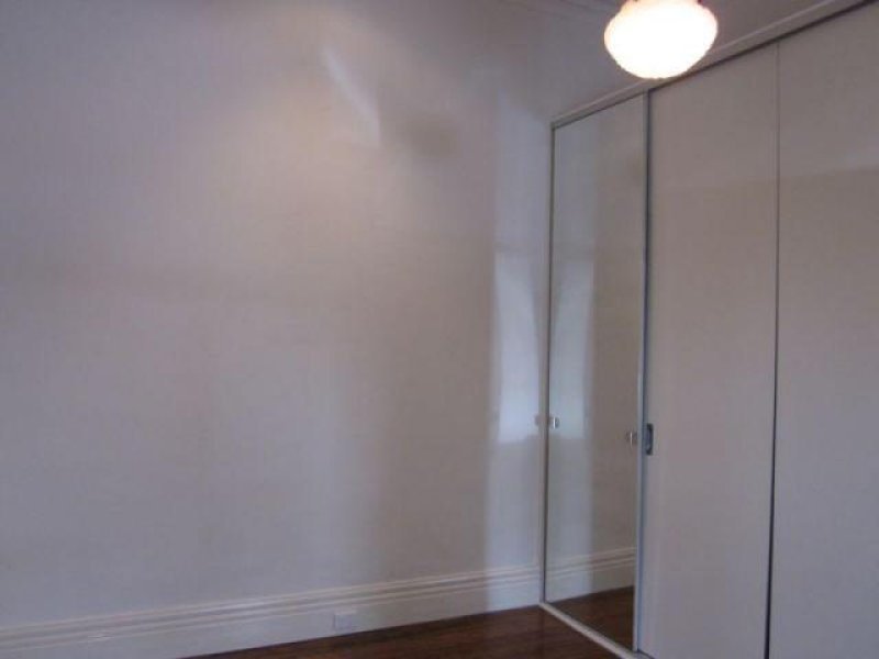 Gallery: 132 Heath Street
