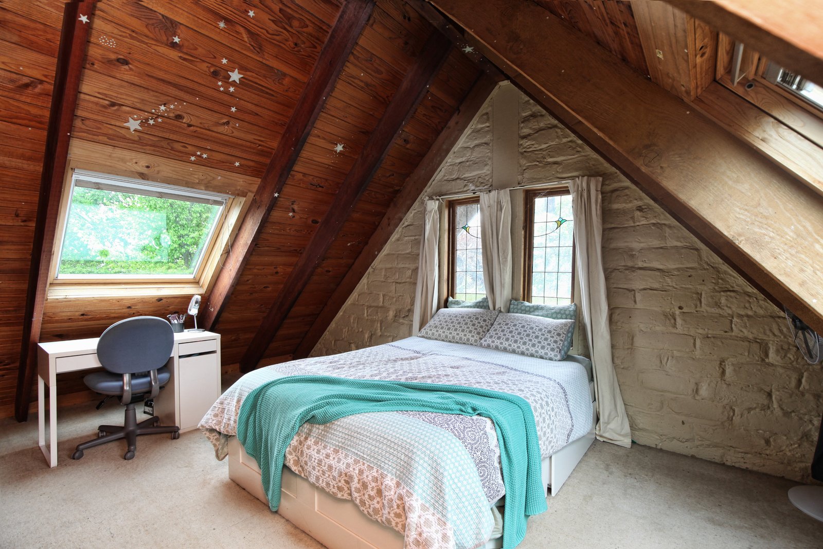 Real Estate and Property in 132 High Street, Lancefield, VIC