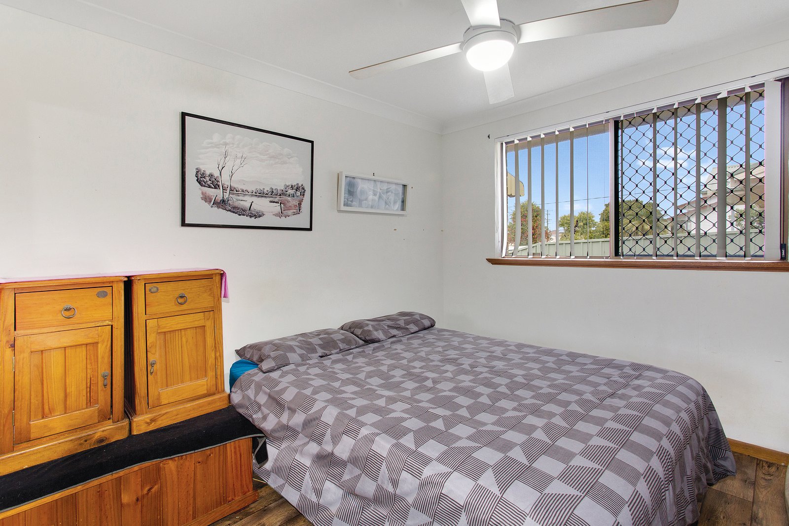 1/32 Lake Street LAURIETON 7