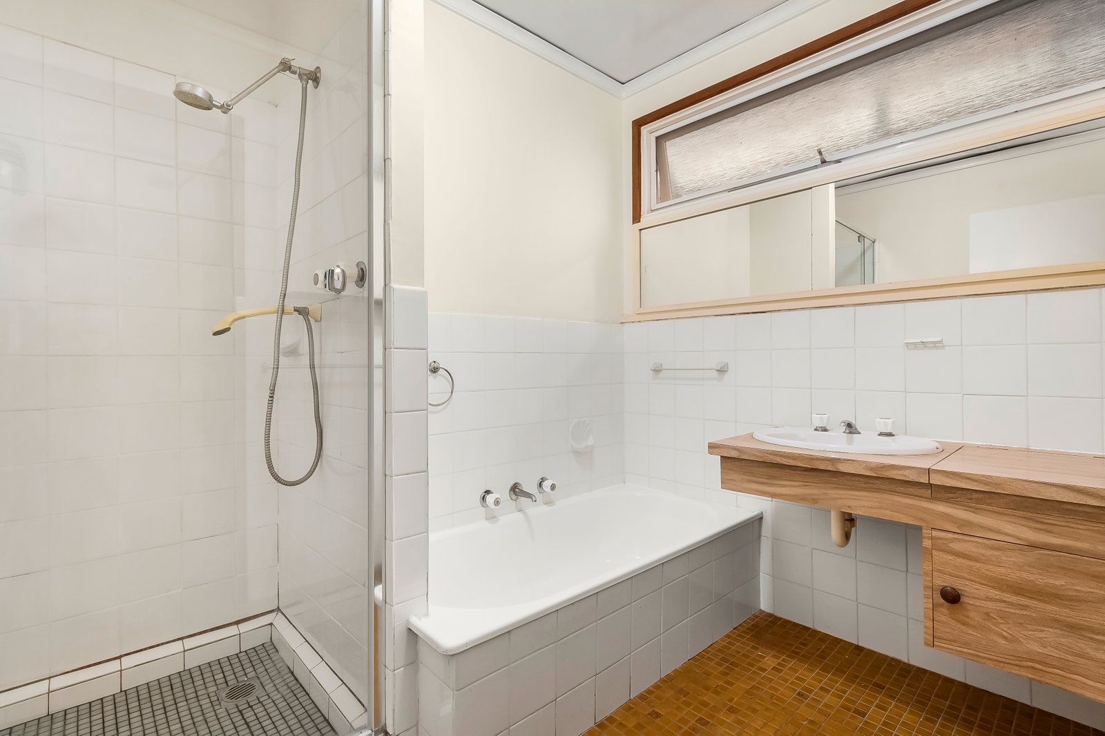 Real Estate and Property in 1/32 Linacre Road, Hampton, VIC