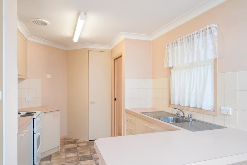 1/32 Lonergan Place EAST WAGGA WAGGA 3