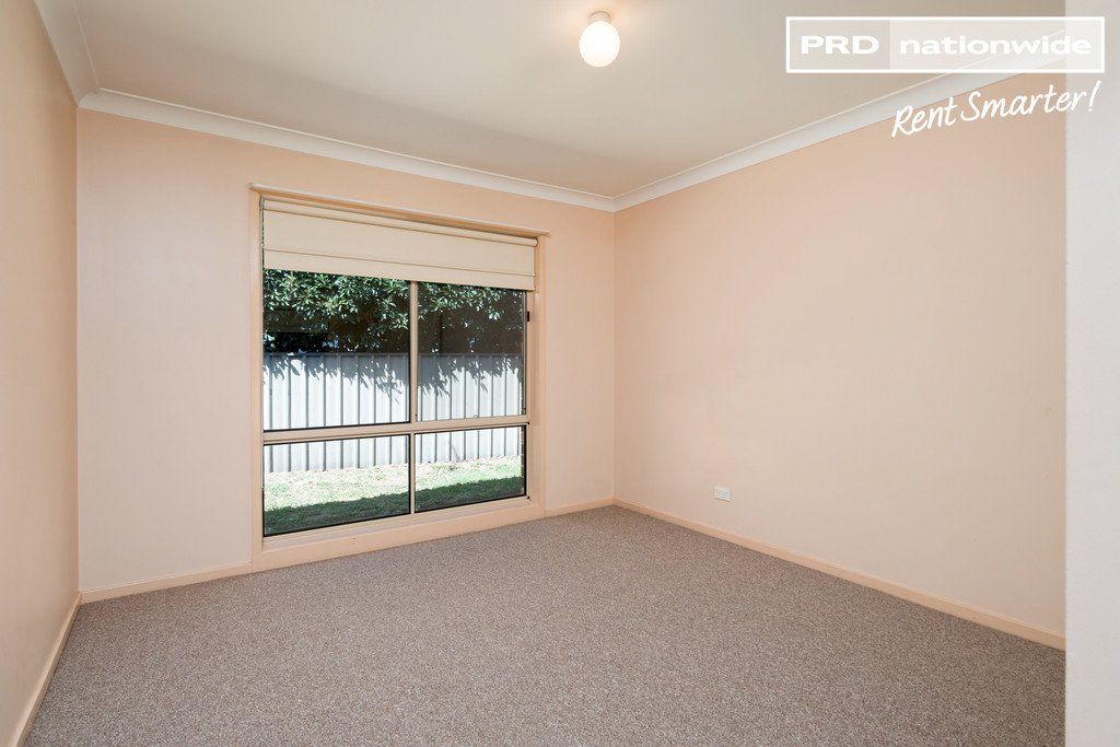 1/32 Lonergan Place EAST WAGGA WAGGA 6