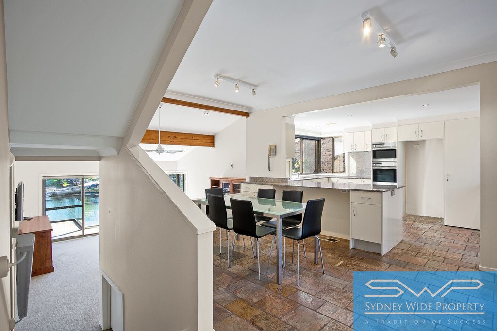 132 Morshead Drive HURSTVILLE GROVE 2