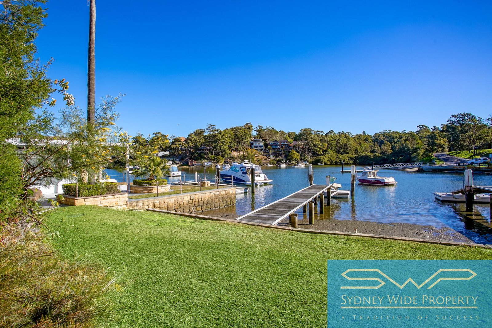 132 Morshead Drive HURSTVILLE GROVE 4