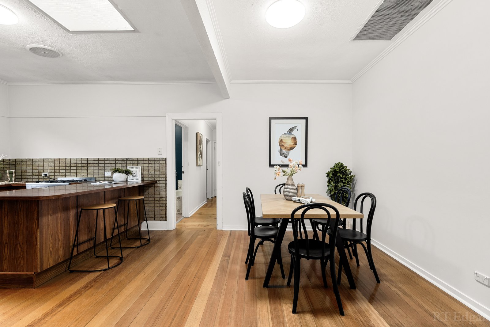 Real Estate and Property in 132 Nelson Road, Box Hill North, VIC