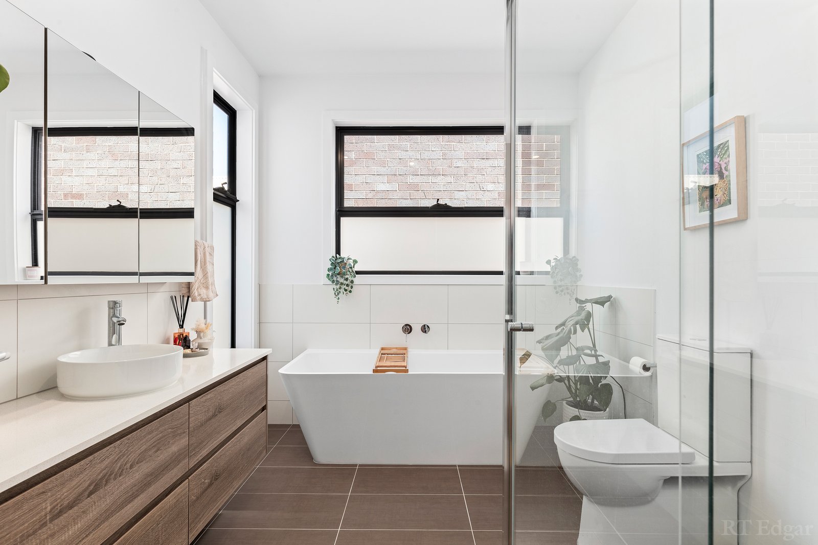 Real Estate and Property in 1/32 Newcombe Street, Drysdale, VIC