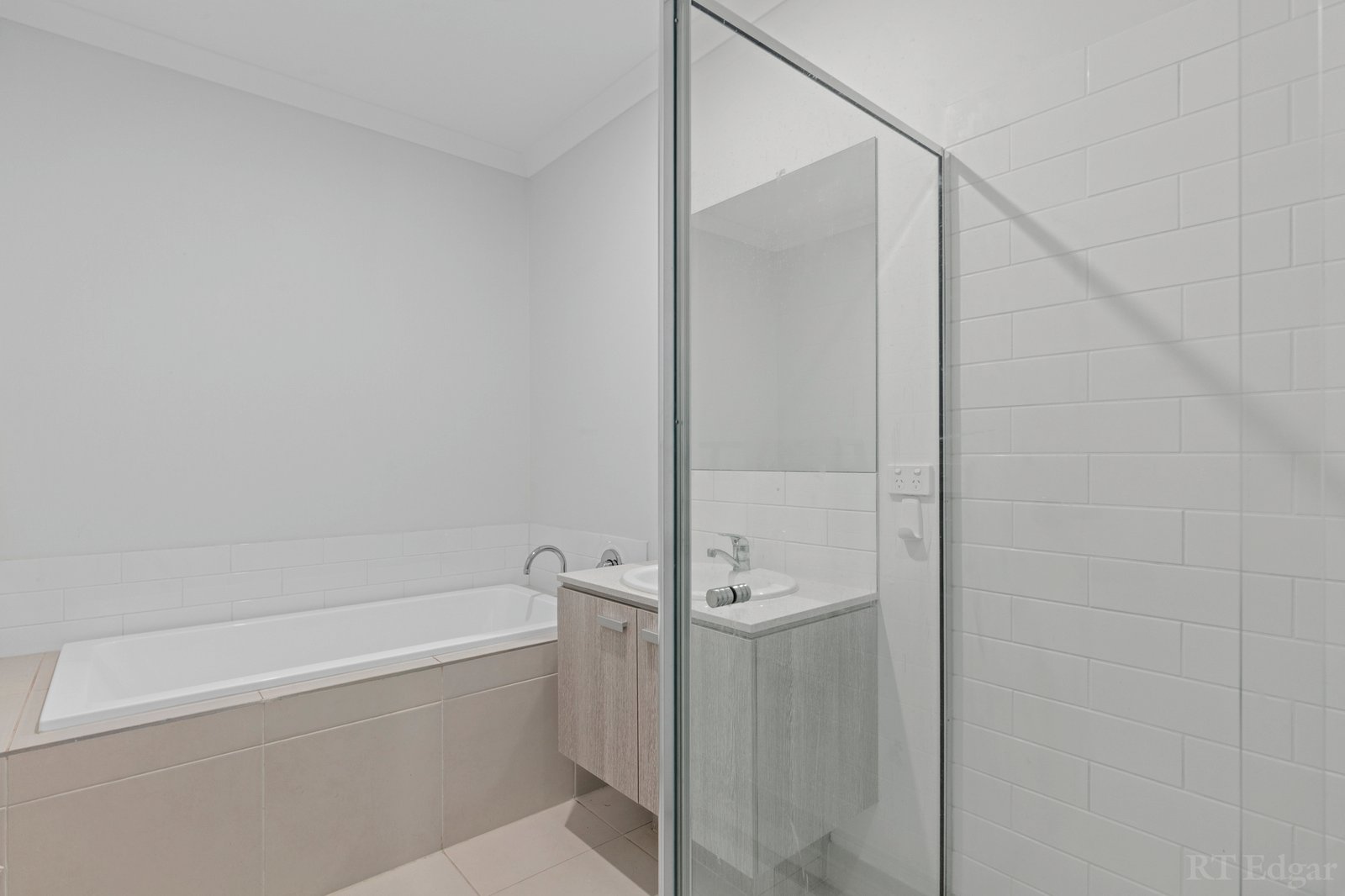 Real Estate and Property in 132 Oceania Drive, Curlewis, VIC