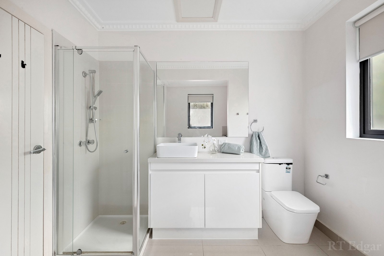 Real Estate and Property in 1/32 Outlook Drive, Doncaster, VIC