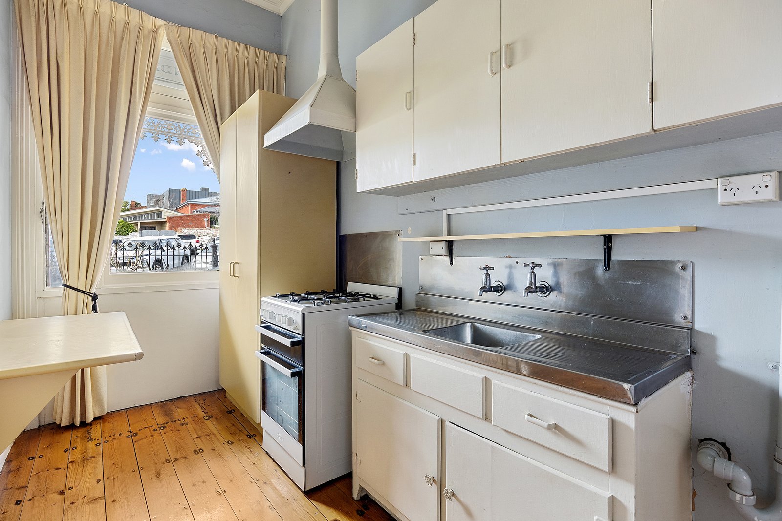 Gallery: 1/32 Rowan St