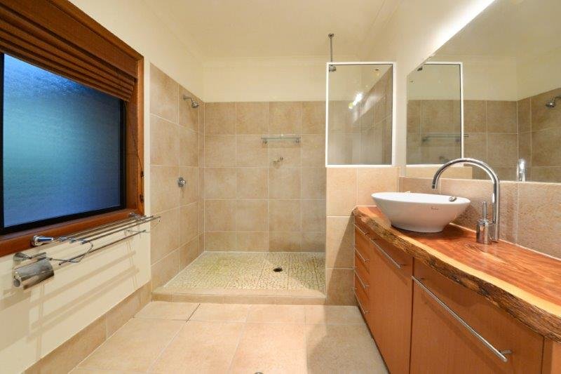 132 Stanley Drive CANNONVALE 17