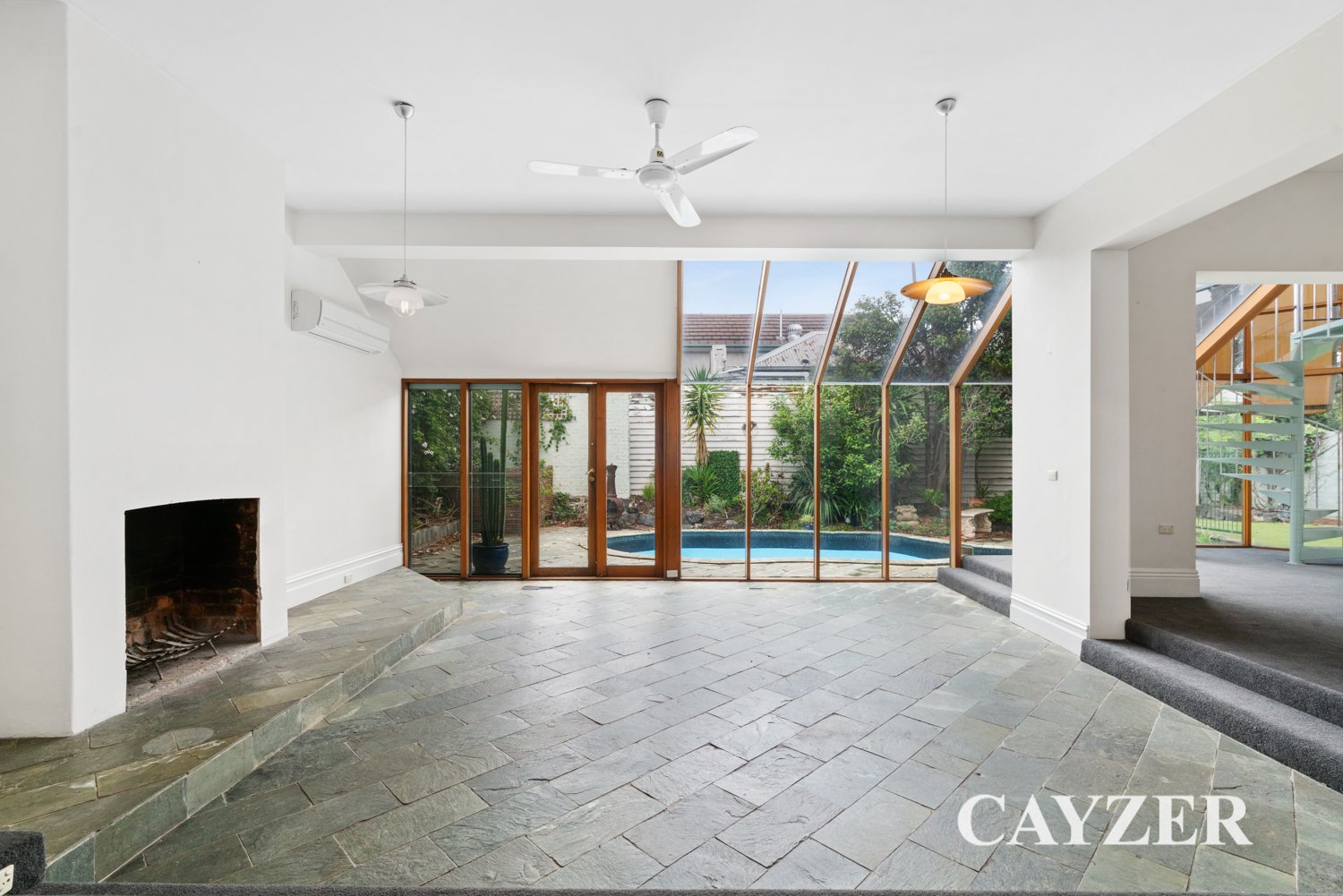 Gallery: 132 Station Street
