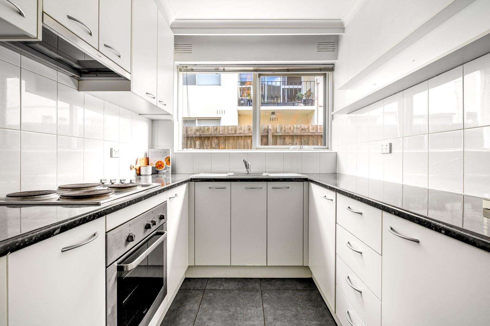 Gallery: 1/32 Tranmere Avenue