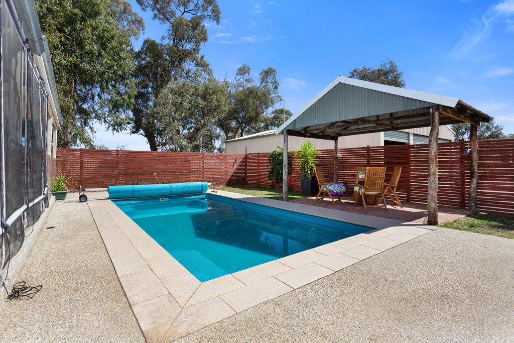1320 Calder Highway MARONG 1