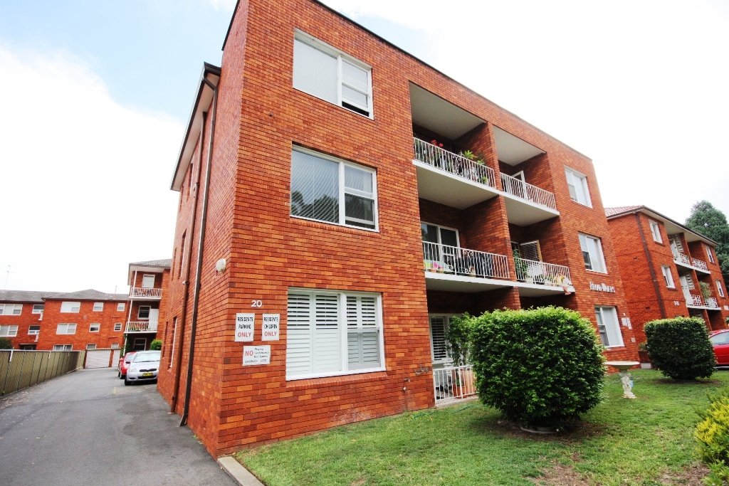 13/20 Florence Street RAMSGATE BEACH 4