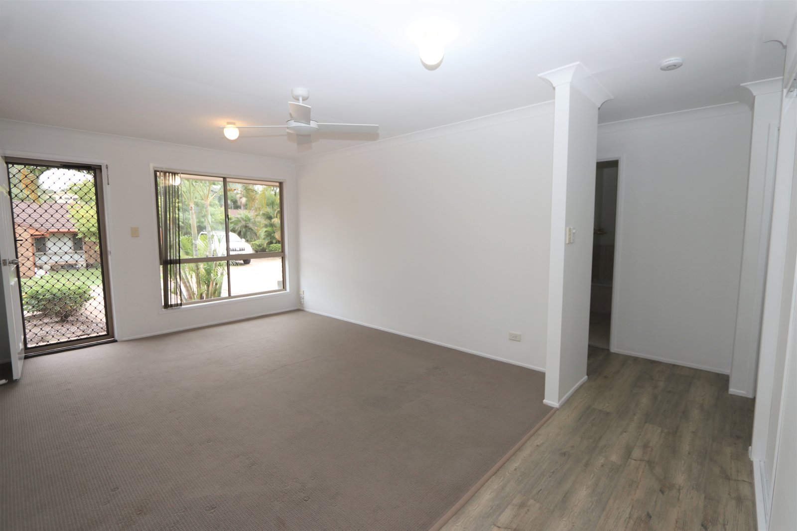 13/20 Golden Palms Court ASHMORE 2