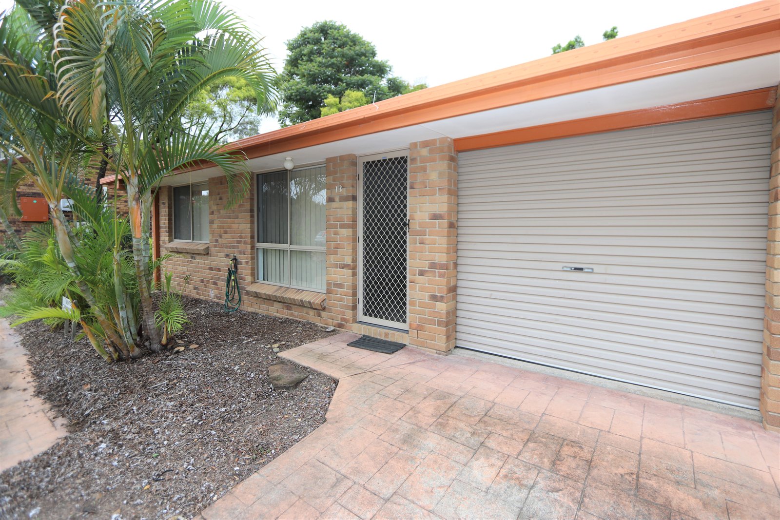 13/20 Golden Palms Court ASHMORE 10