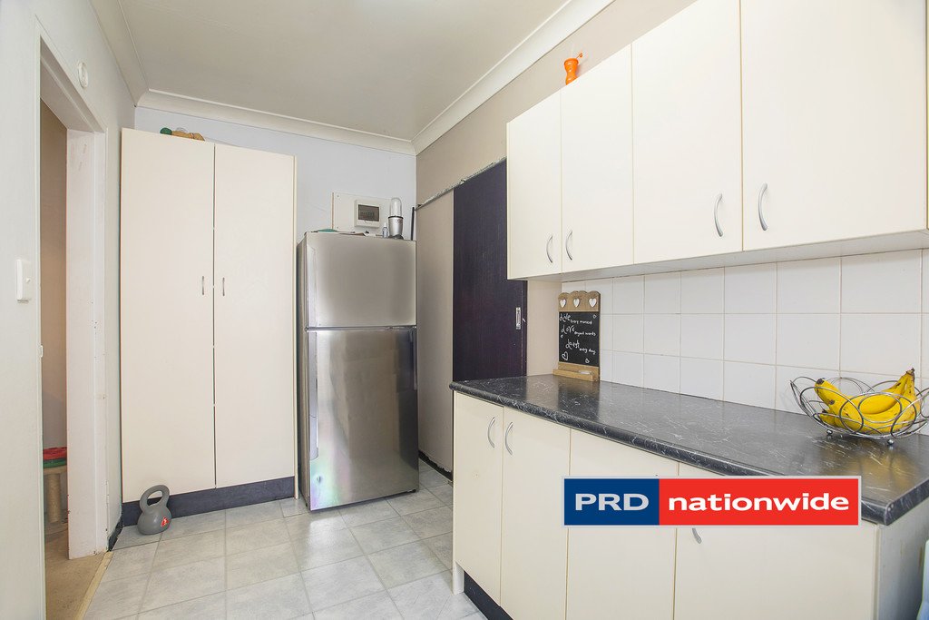 13/209 Derby Street PENRITH 9