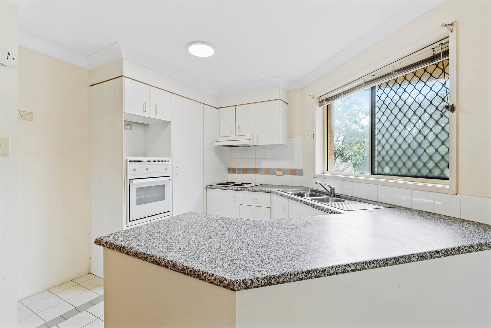 13/22 Binya Avenue TWEED HEADS 2