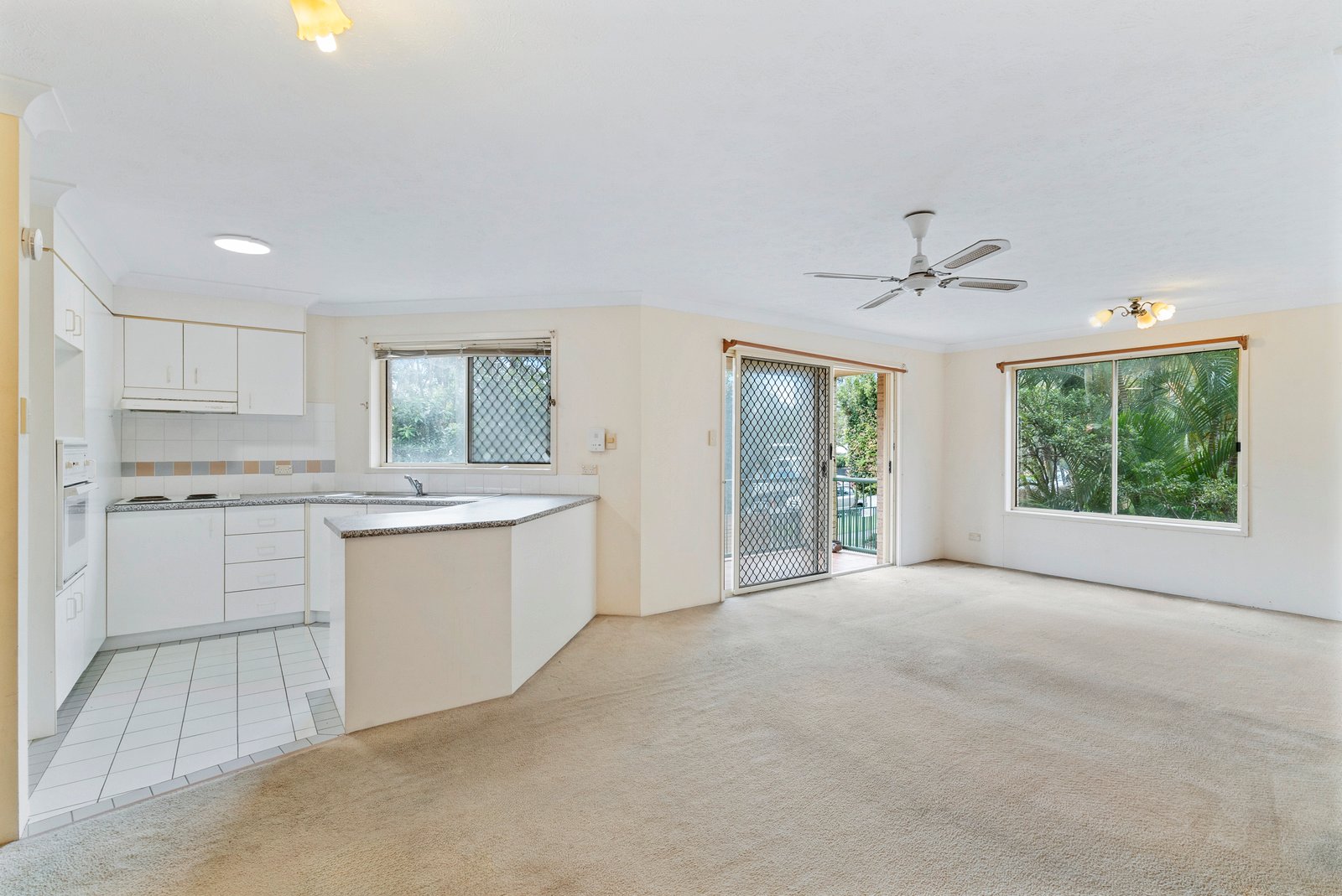 13/22 Binya Avenue TWEED HEADS 3