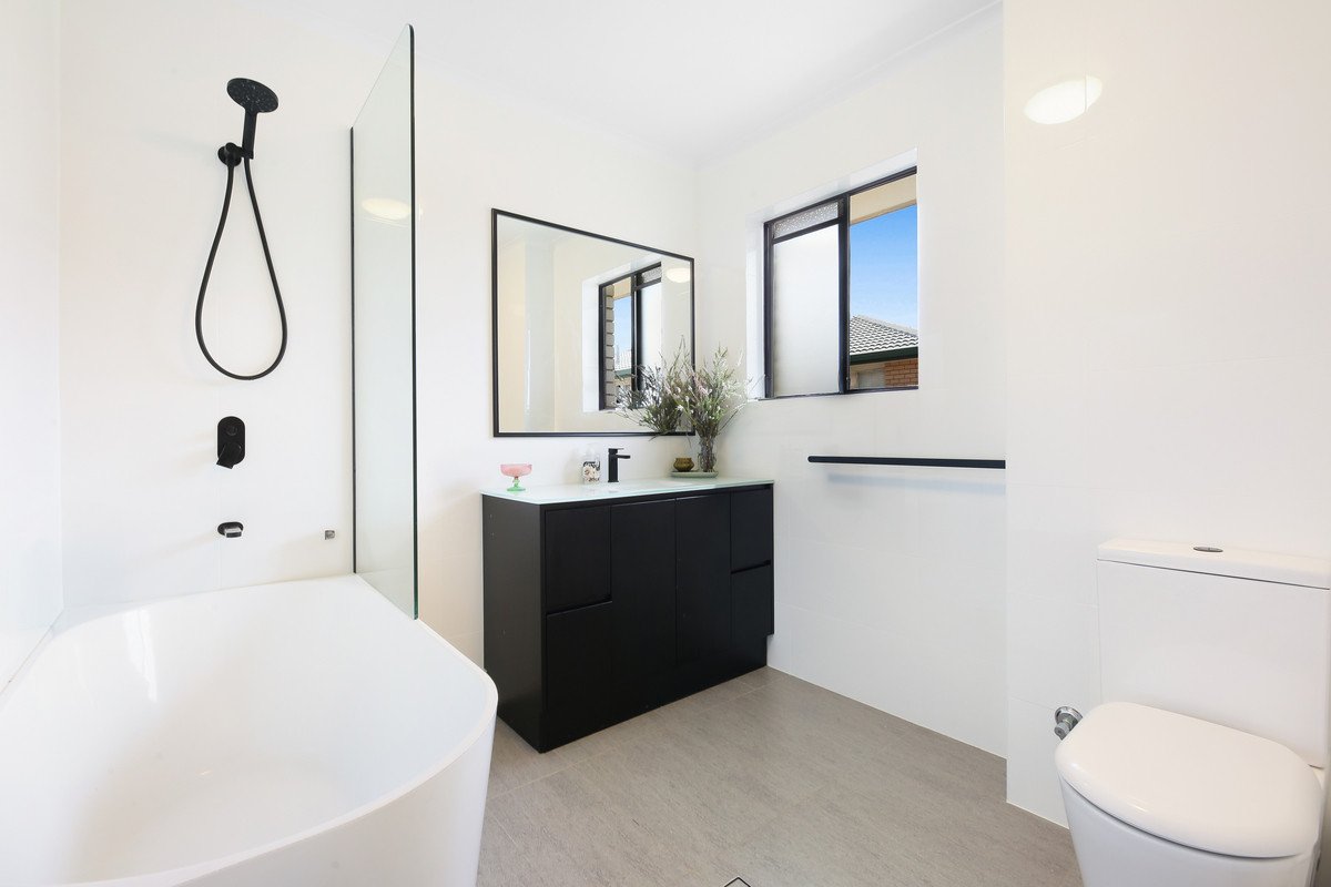 13/2269-2271 Gold Coast Highway Mermaid Beach 8