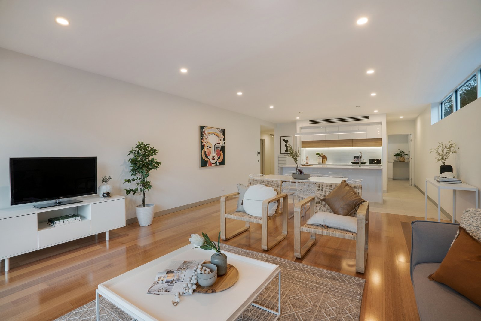 1/324 Davey Street SOUTH HOBART 11