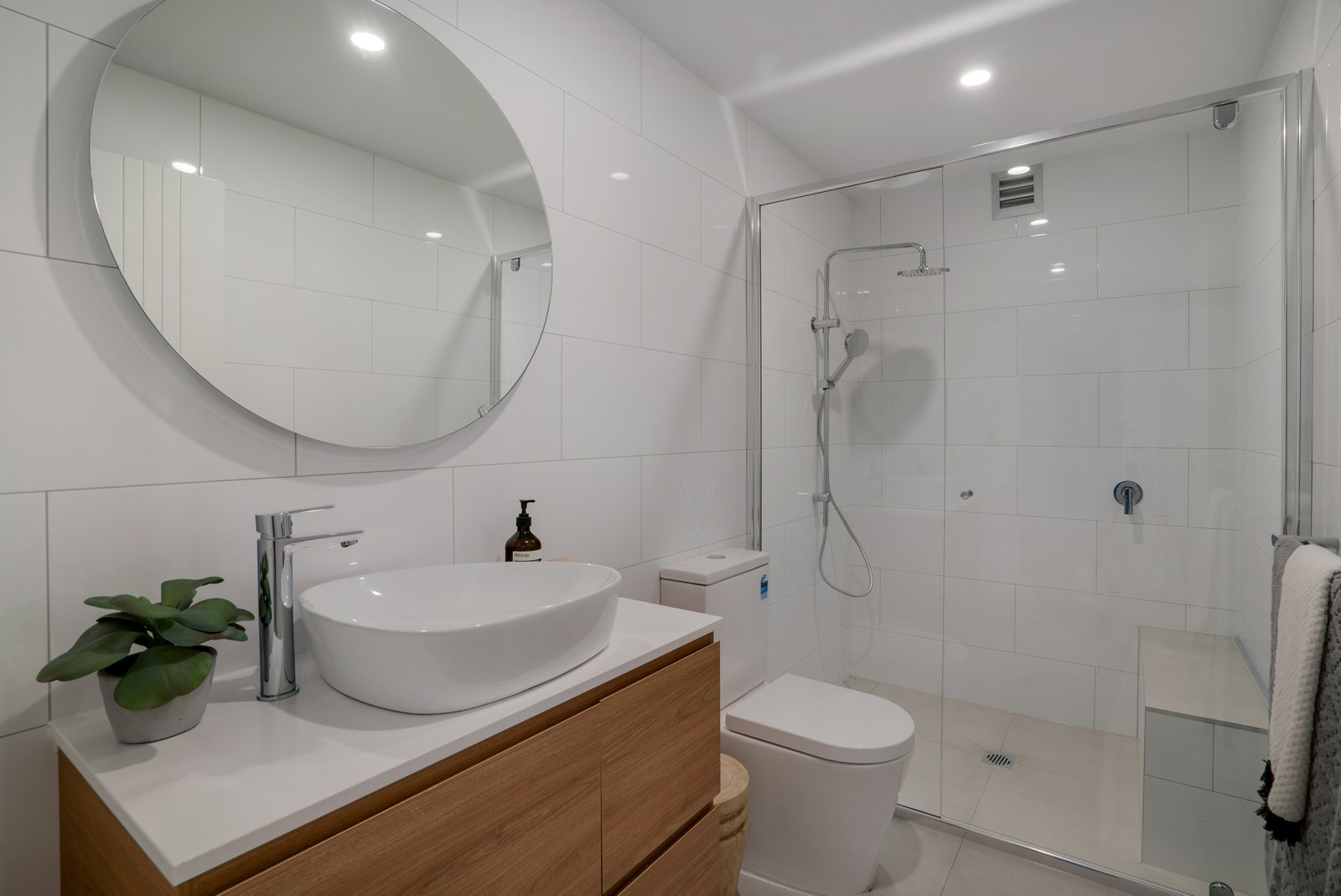 1/324 Davey Street SOUTH HOBART 16