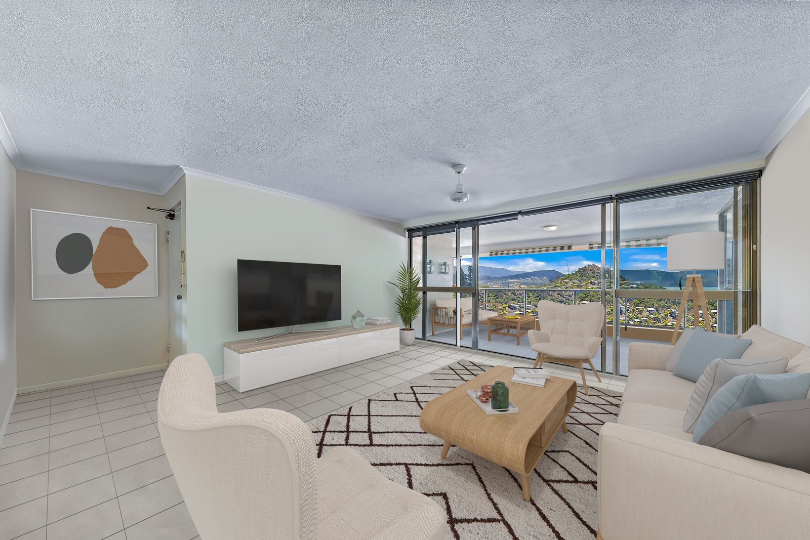 132/4 Eshelby Drive CANNONVALE 2