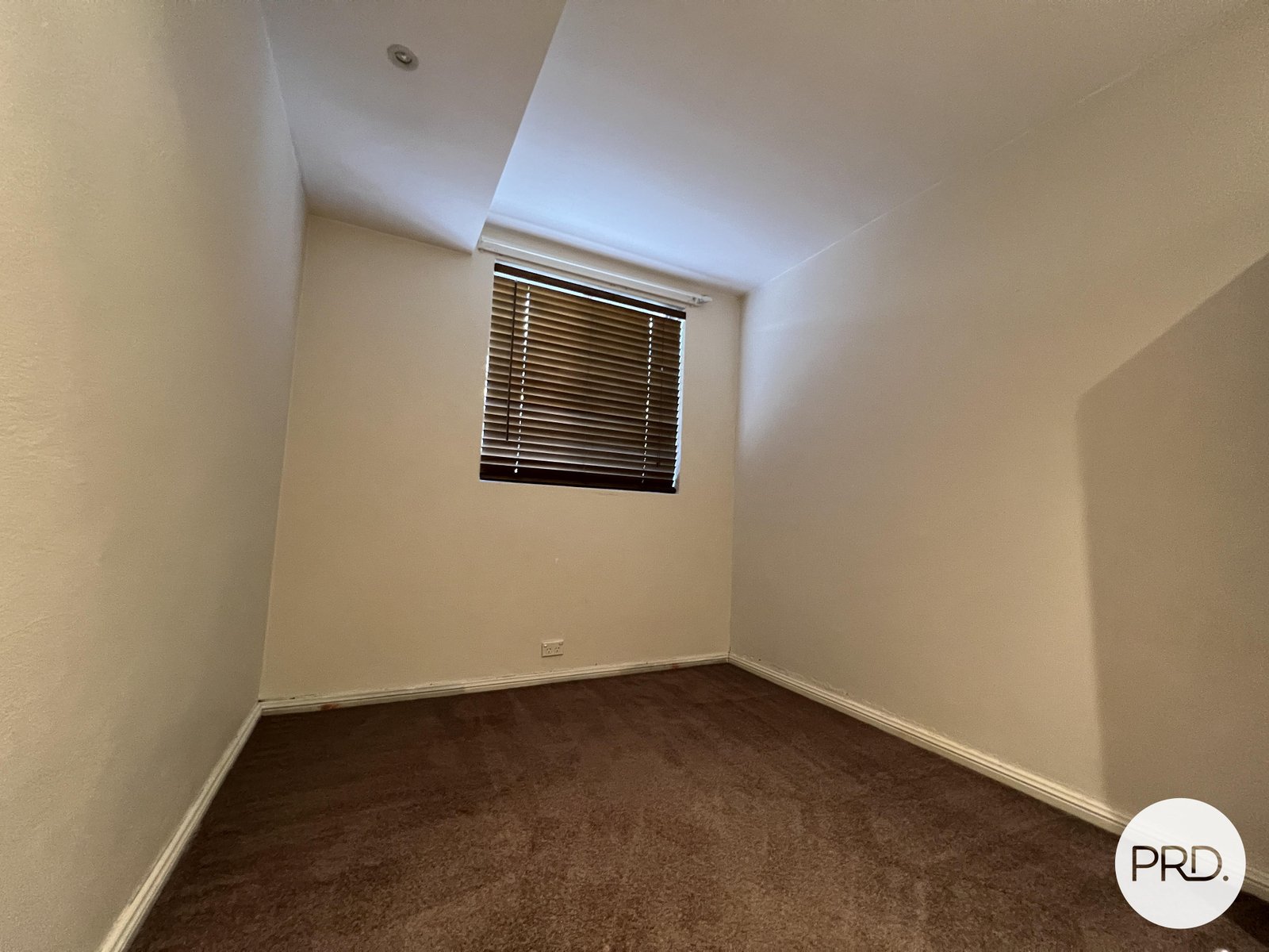13/25 Macquoid Street QUEANBEYAN EAST 6