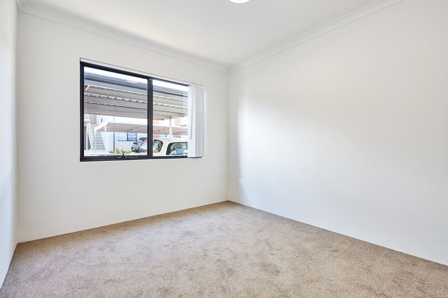 13/27 Congdon Avenue BEELIAR 4