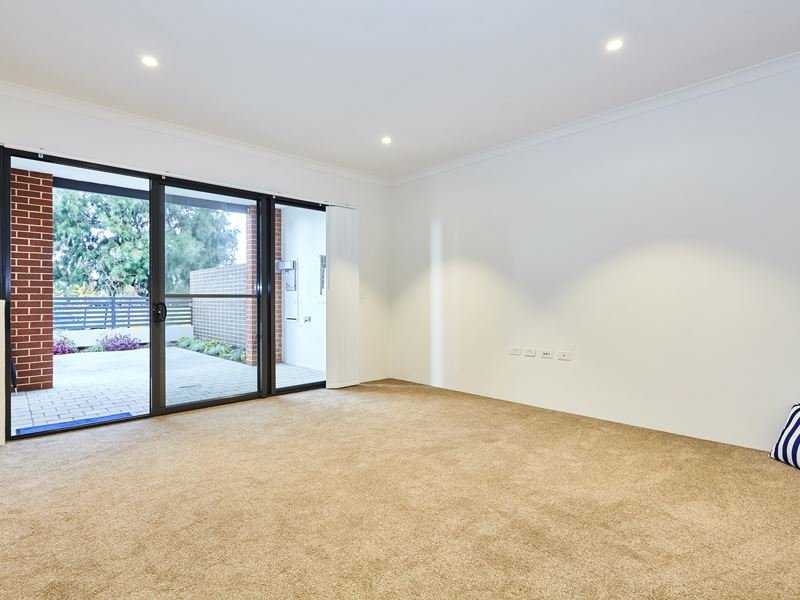 13/27 Congdon Avenue BEELIAR 6