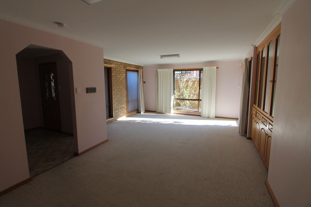 1327 Geelong Road MOUNT CLEAR 2