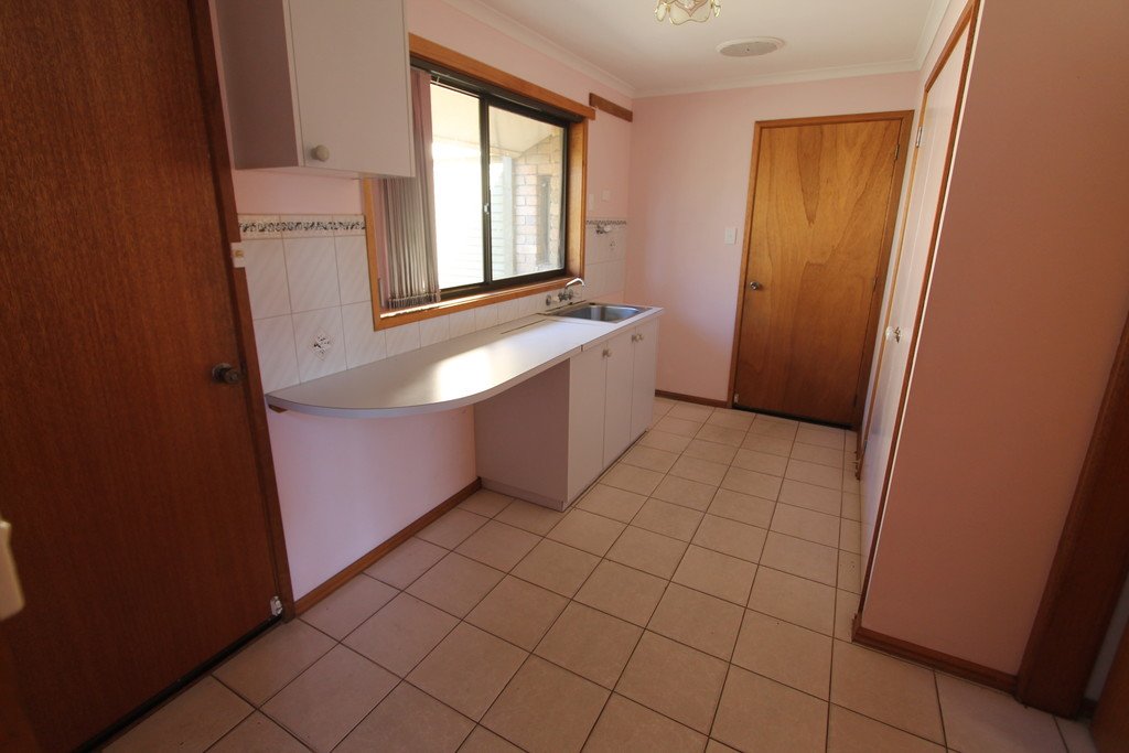 1327 Geelong Road MOUNT CLEAR 11