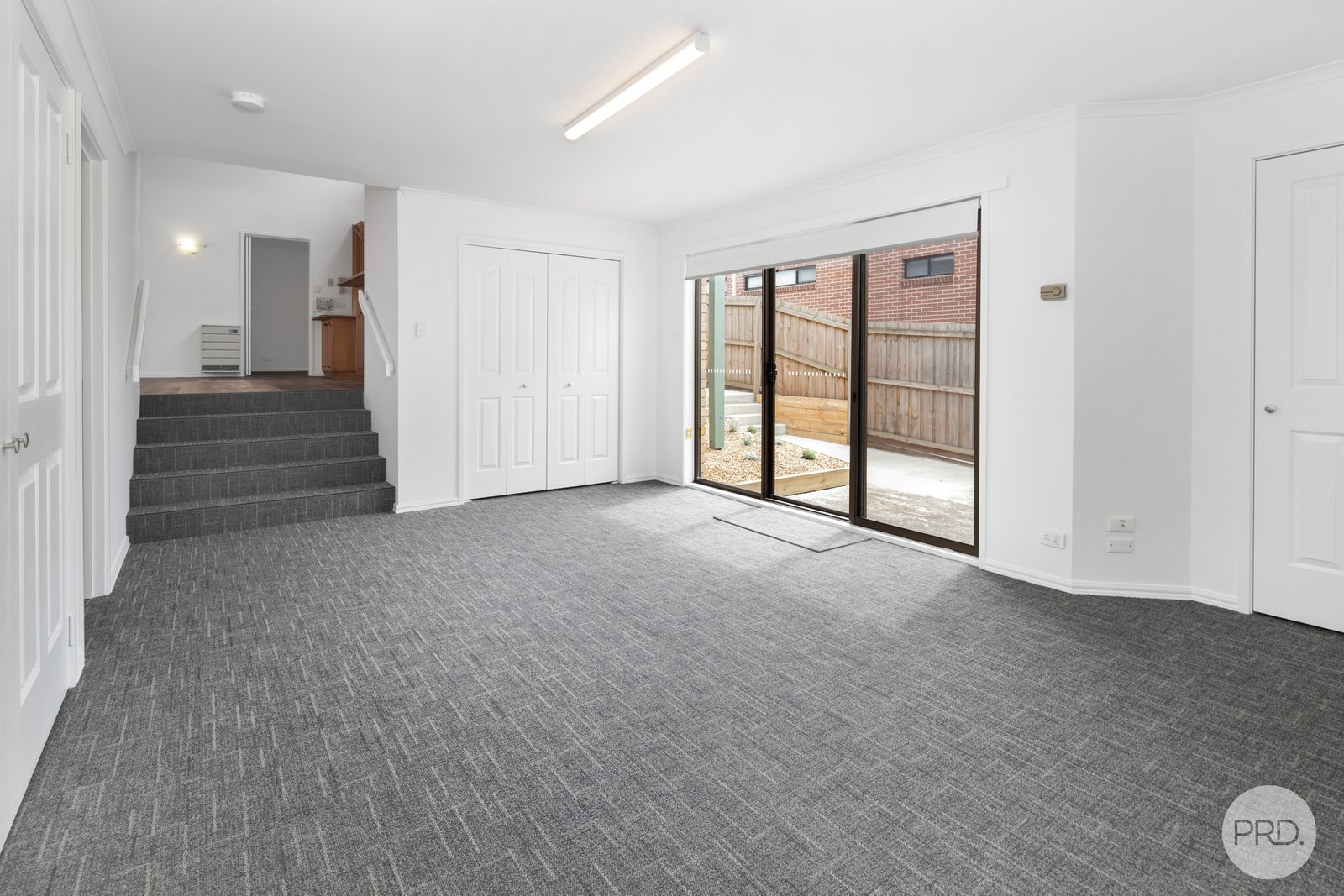 1327 Geelong Road MOUNT CLEAR 13