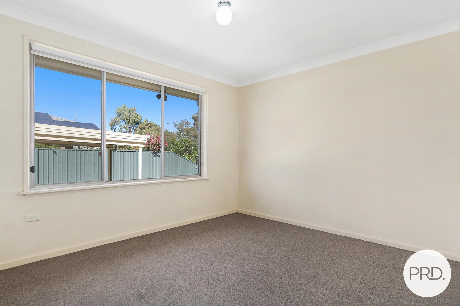 1/328 Dick Road LAVINGTON 4