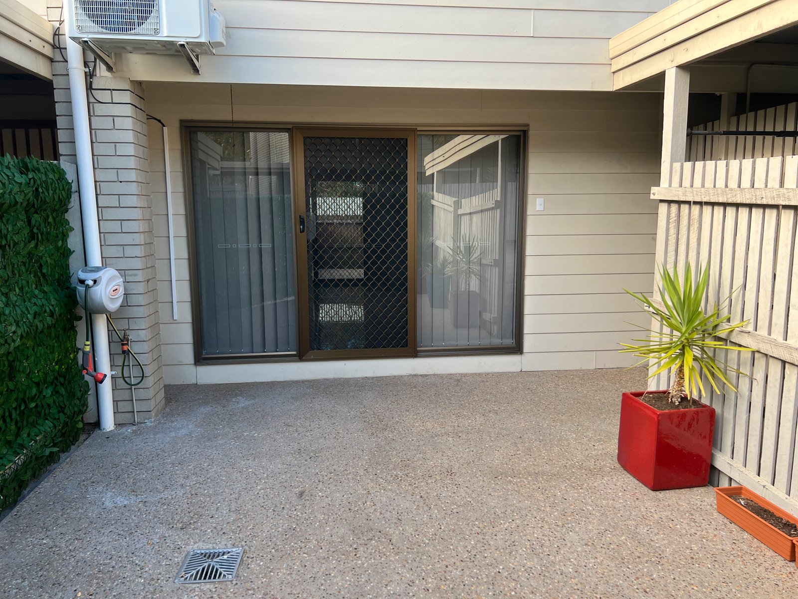 13/28 Parkside Street  TANNUM SANDS 18