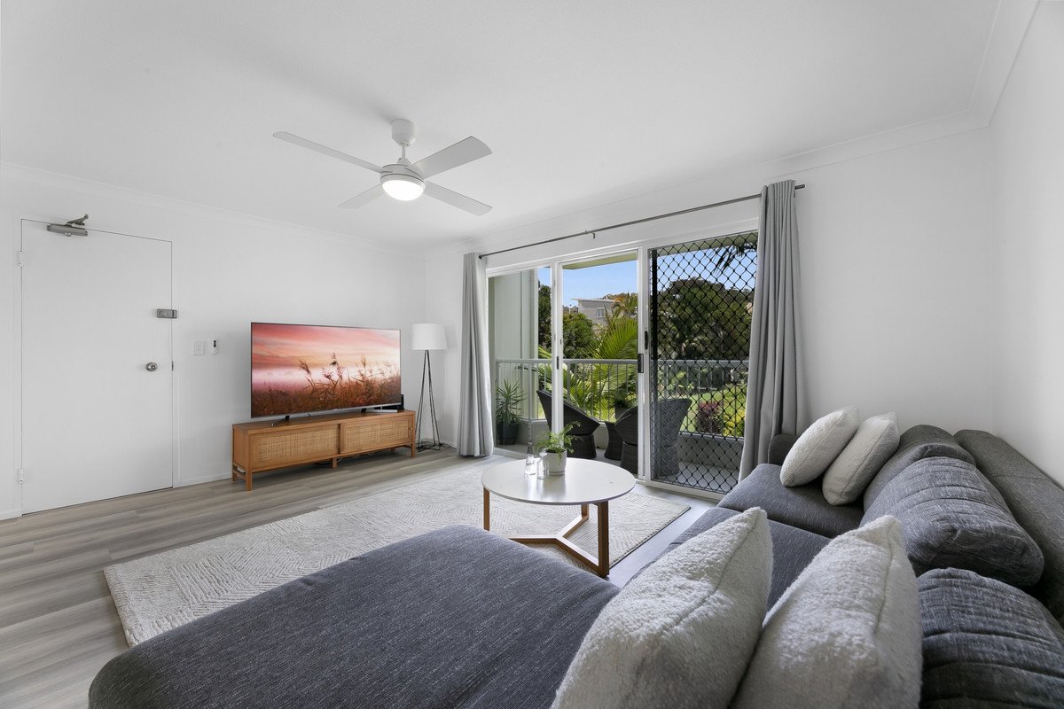 13/29 Burleigh Street Burleigh Heads 4