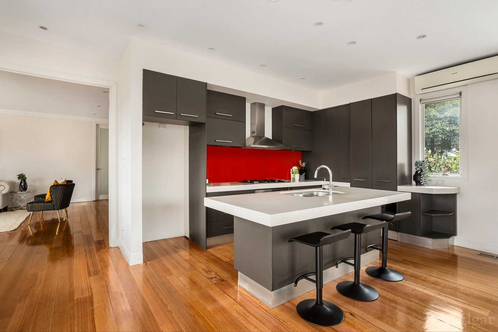 Real Estate and Property in 1329 Toorak Road, Camberwell, VIC