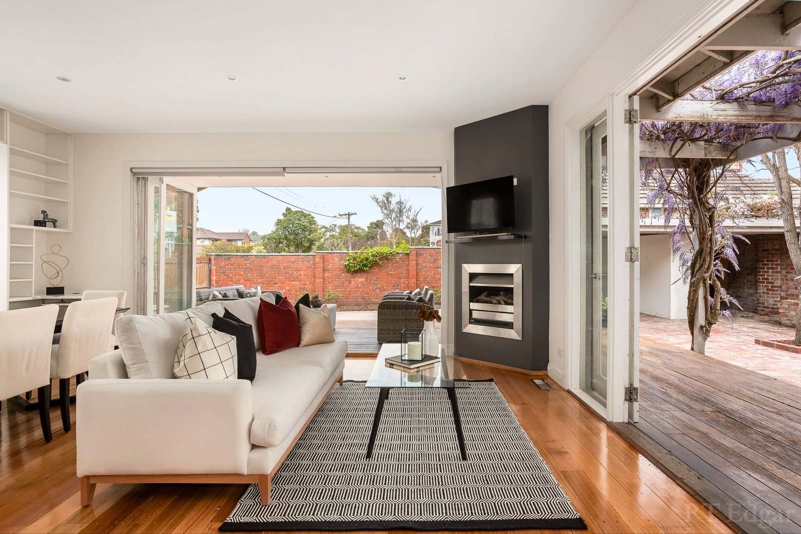 Real Estate and Property in 1329 Toorak Road, Camberwell, VIC