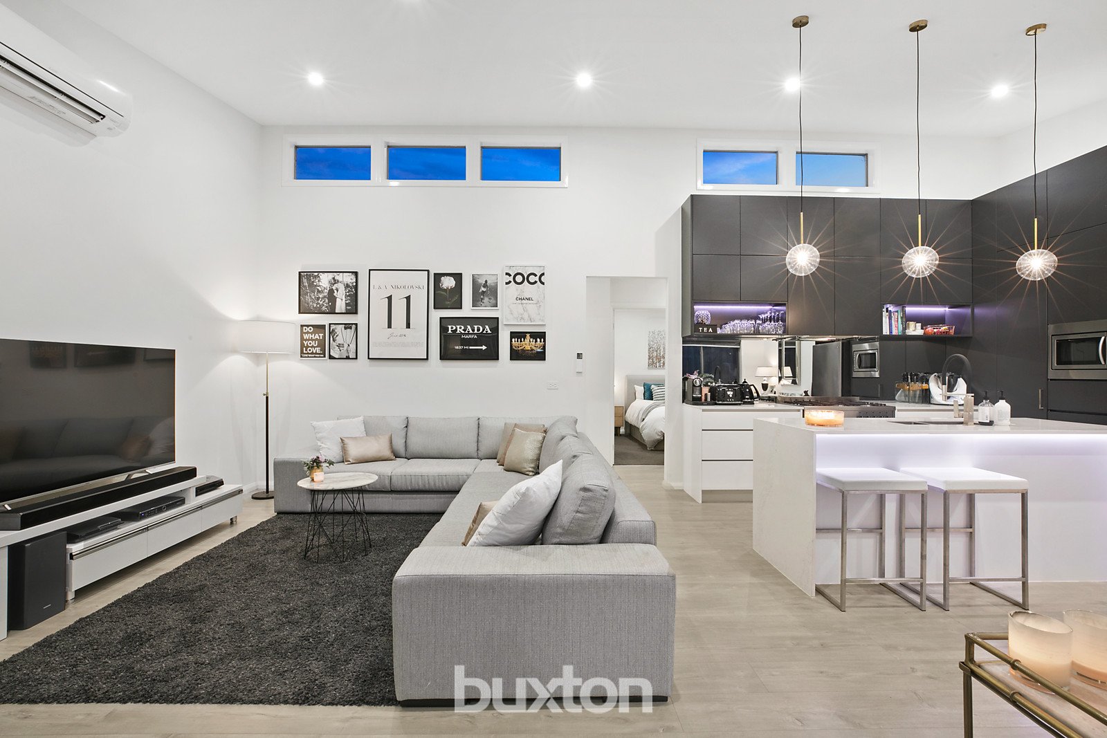 Gallery: 132B West Fyans Street