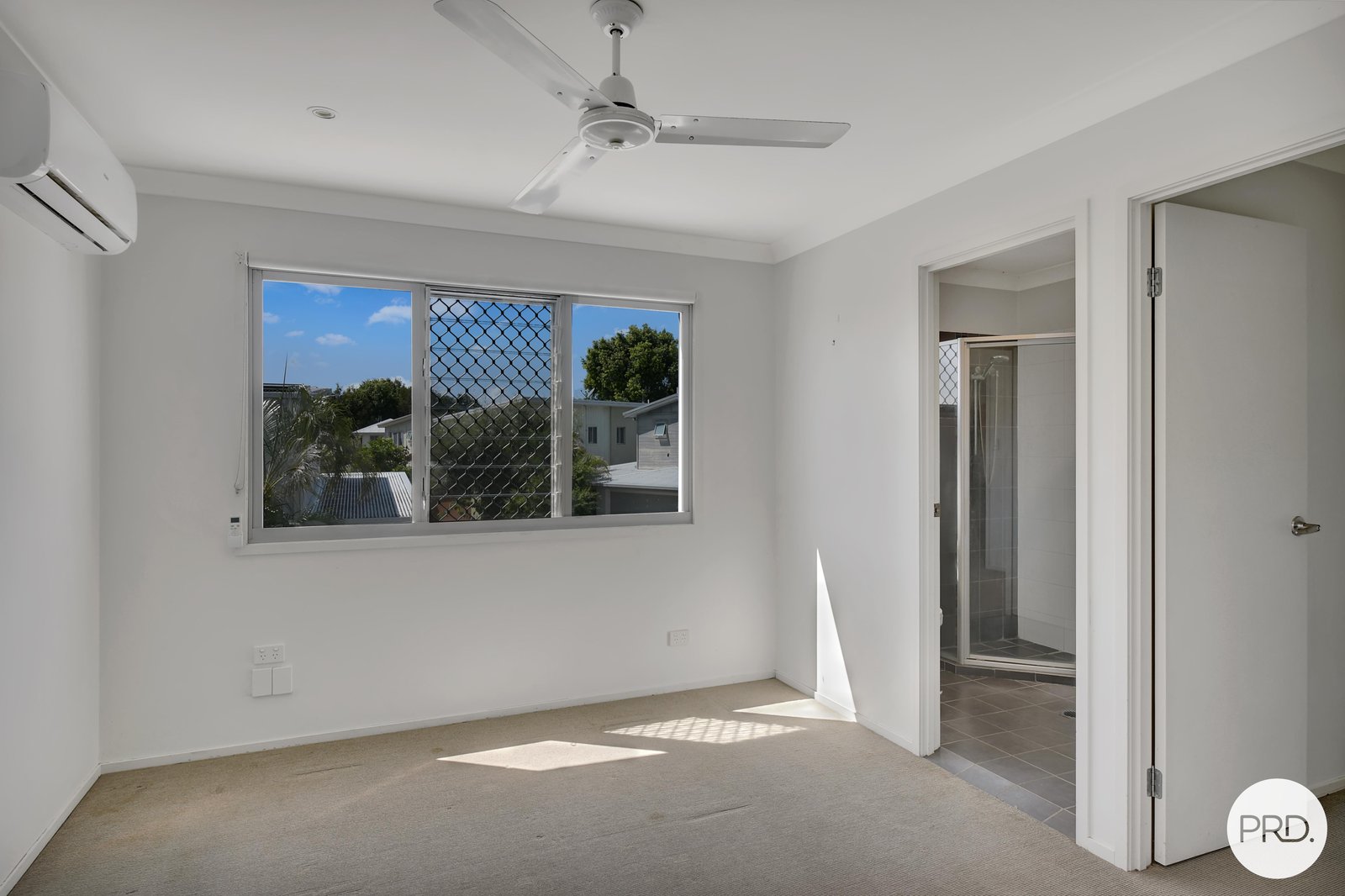 13/3-15 Lennox Circuit POTTSVILLE 6