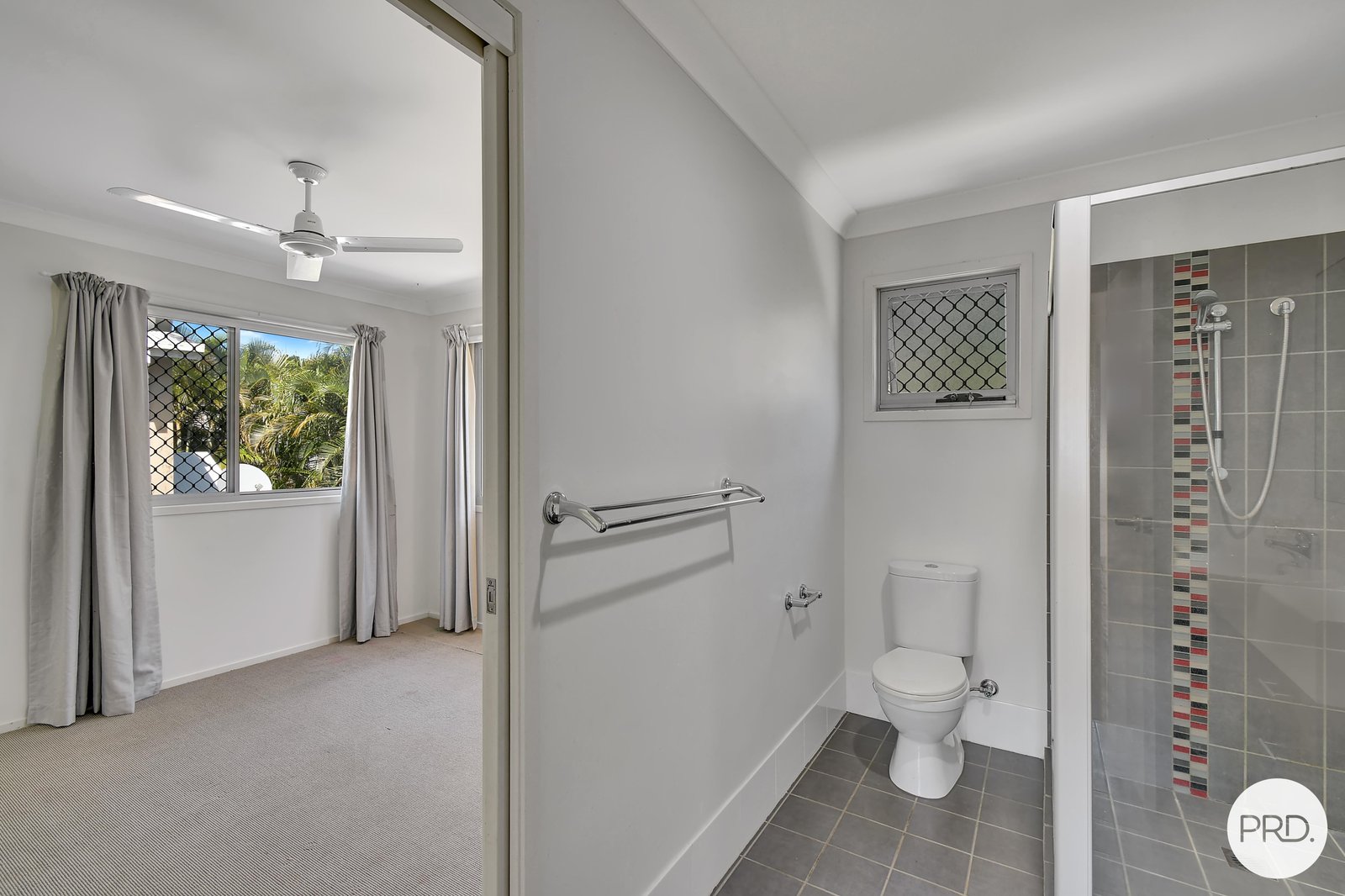 13/3-15 Lennox Circuit POTTSVILLE 9