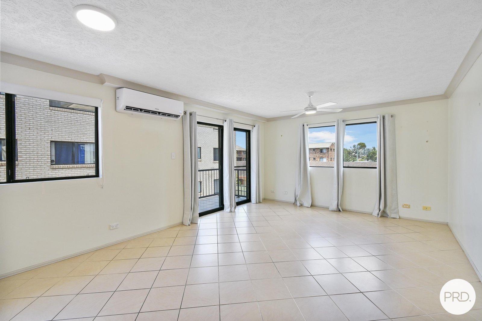 13/3-5 Barrett Street TWEED HEADS WEST 2