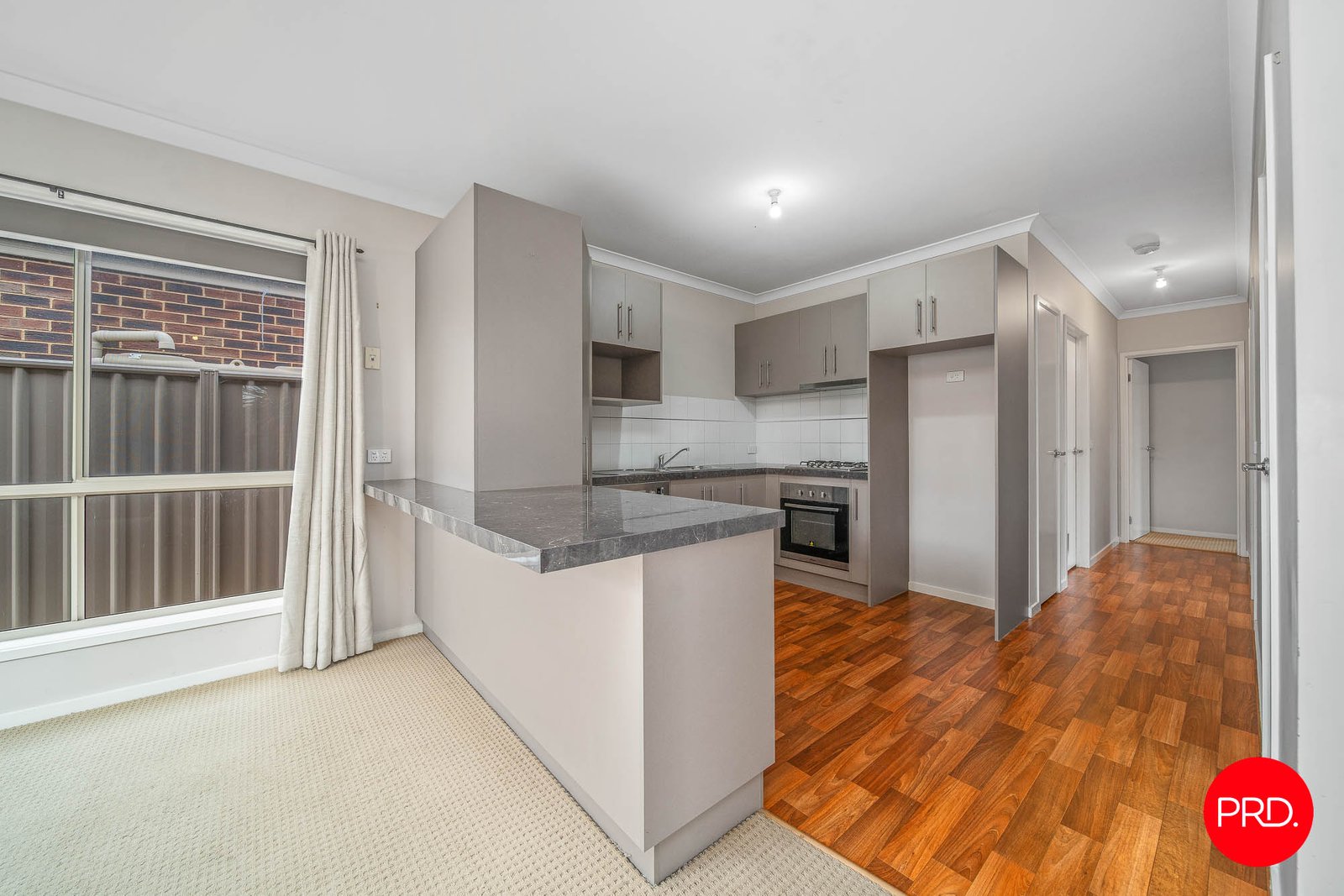 1/33 Allingham Street GOLDEN SQUARE 5
