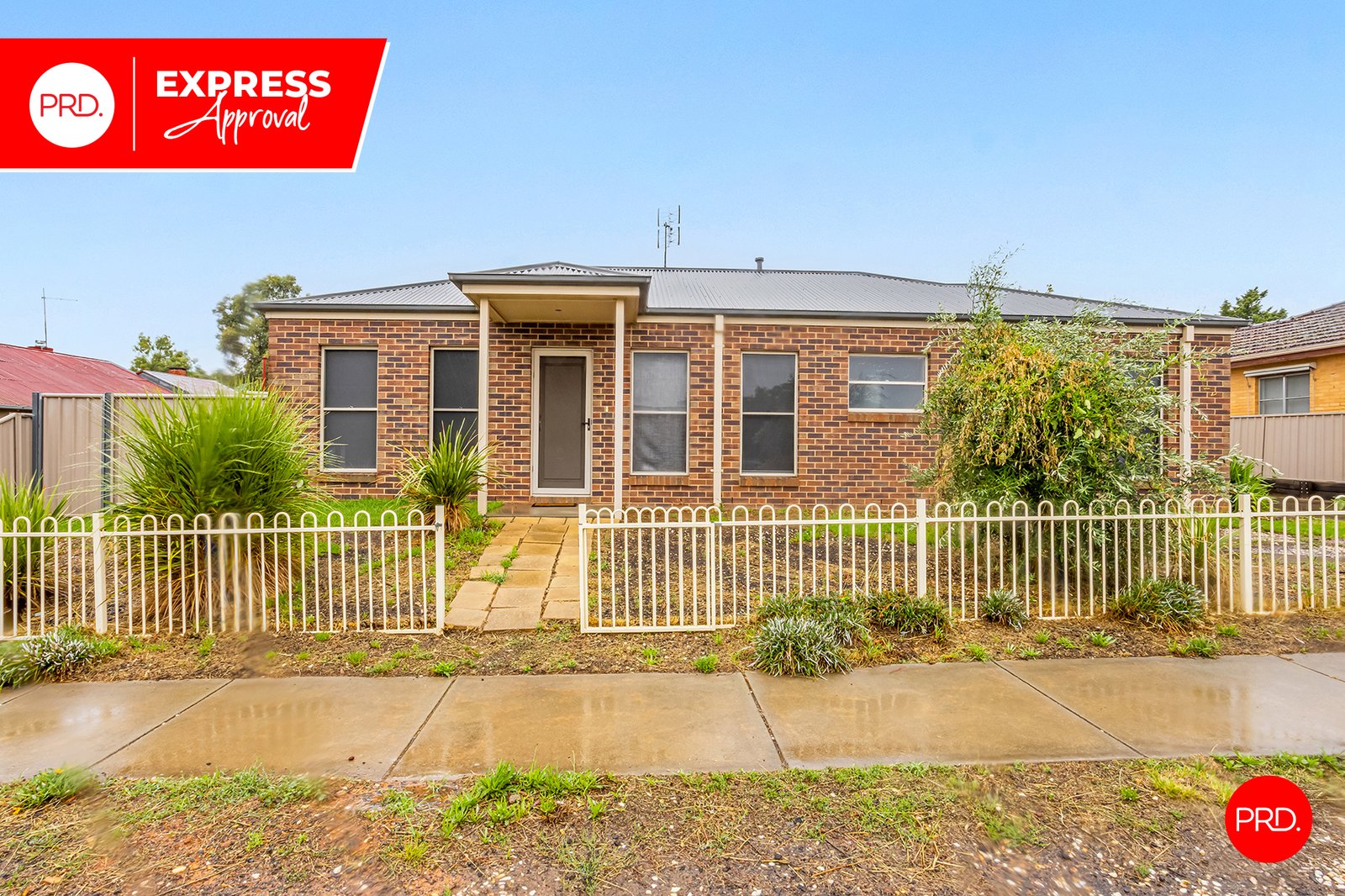 1/33 Allingham Street GOLDEN SQUARE 1