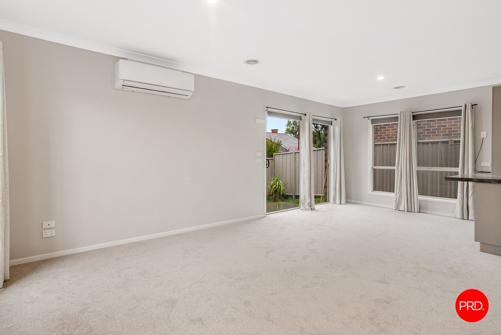 1/33 Allingham Street GOLDEN SQUARE 5
