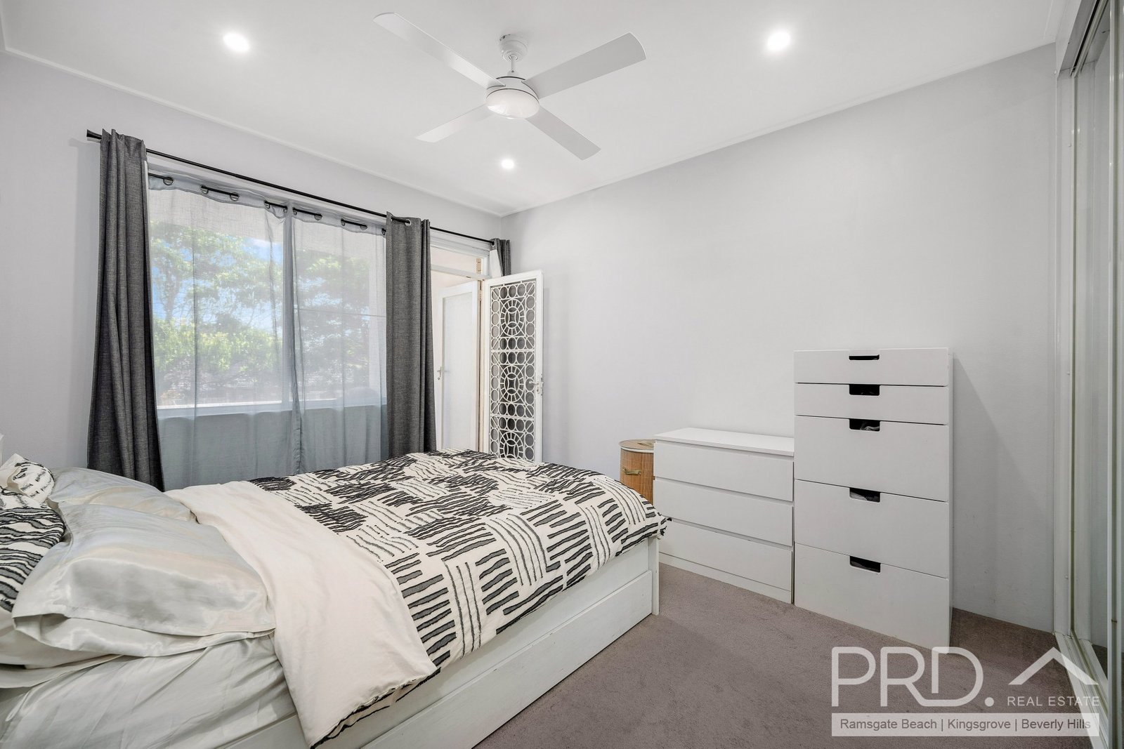 1/33 Baxter Avenue KOGARAH 4