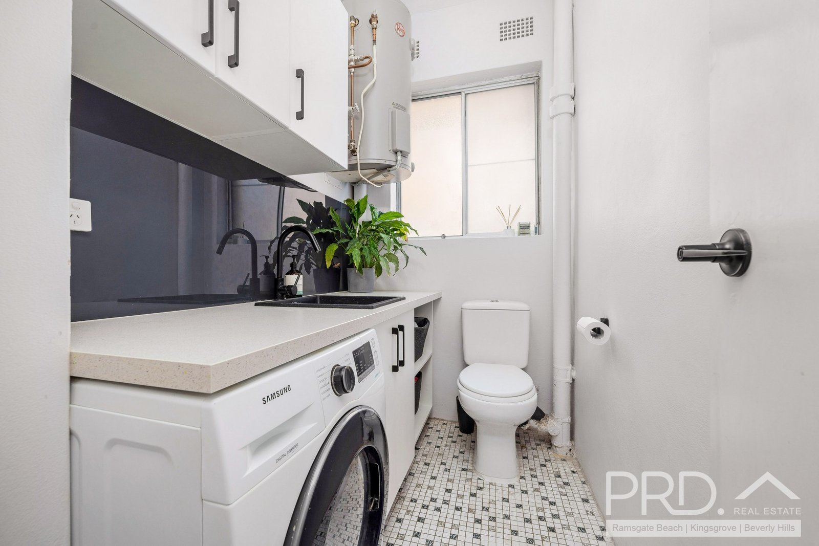 1/33 Baxter Avenue KOGARAH 8