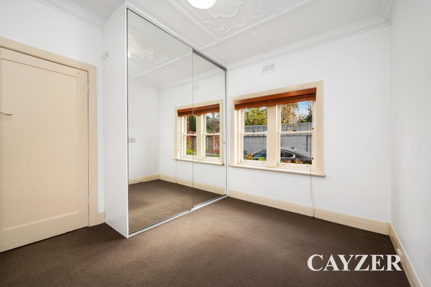 Gallery: 1/33 Bevan Street