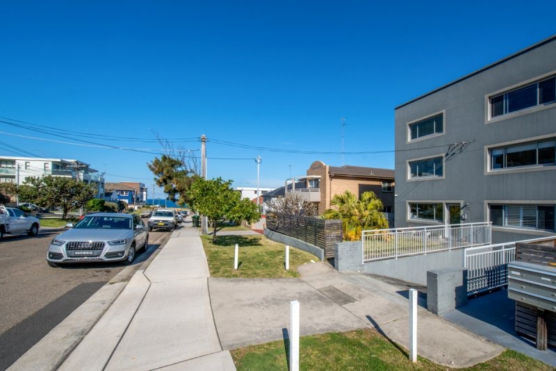 1/33 Bond Street MAROUBRA 9